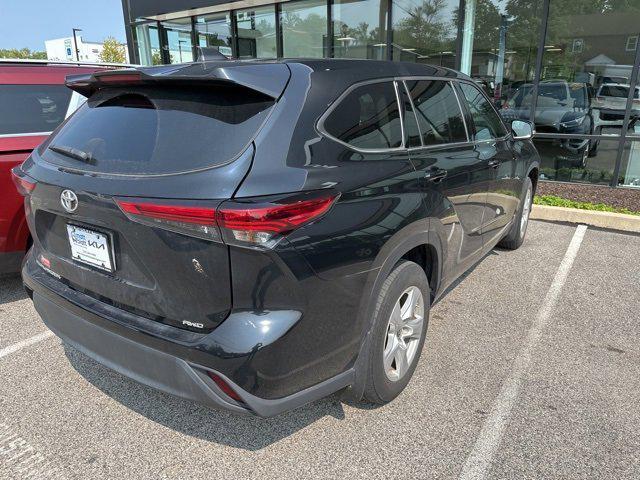 used 2022 Toyota Highlander car, priced at $32,591