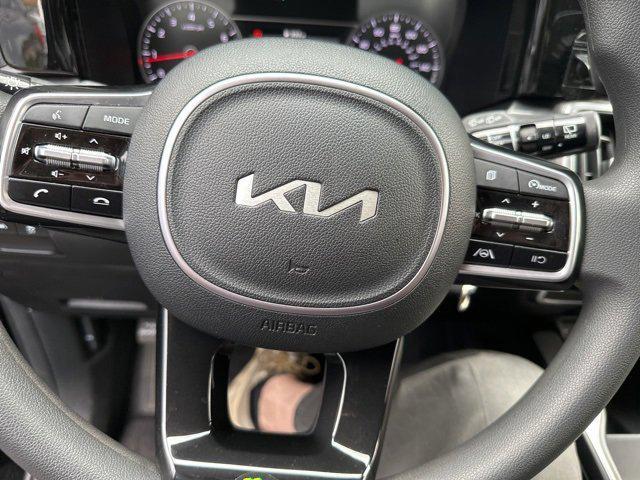 used 2023 Kia Sorento car, priced at $25,995