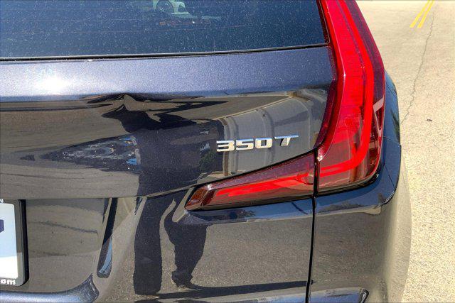 used 2022 Cadillac XT4 car, priced at $31,264