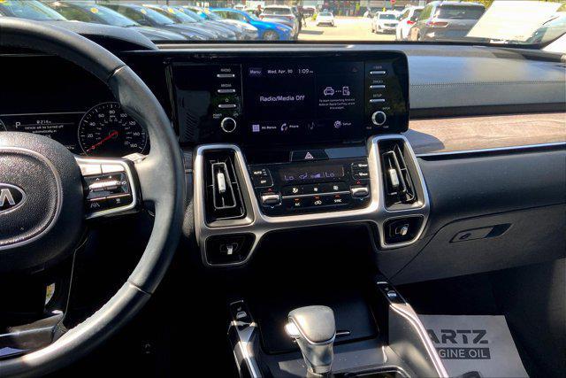 used 2021 Kia Sorento car, priced at $29,711