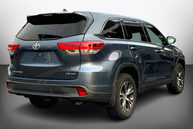 used 2019 Toyota Highlander car, priced at $27,999