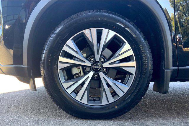 used 2022 Nissan Rogue car, priced at $25,749