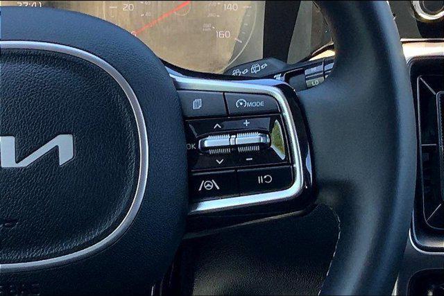 used 2022 Kia Sorento car, priced at $29,895