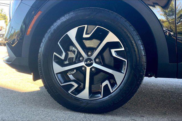 used 2023 Kia Sportage Hybrid car, priced at $31,303