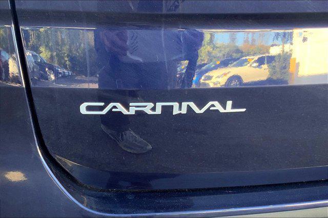 used 2024 Kia Carnival car, priced at $35,959