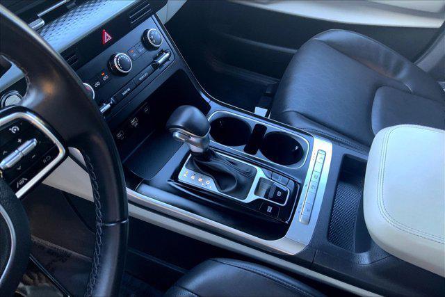 used 2024 Kia Carnival car, priced at $35,959