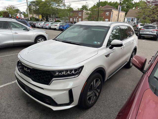 used 2023 Kia Sorento Hybrid car, priced at $32,133