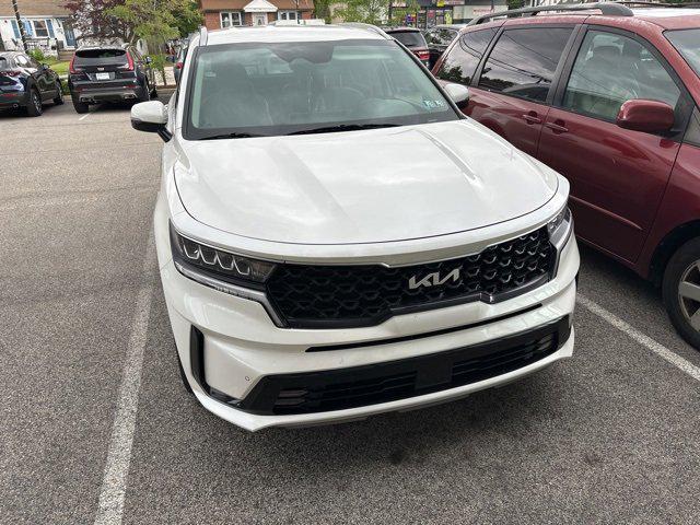 used 2023 Kia Sorento Hybrid car, priced at $32,133
