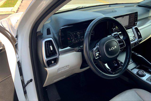 used 2023 Kia Sorento Hybrid car, priced at $30,457