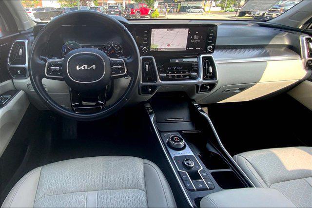 used 2023 Kia Sorento Hybrid car, priced at $30,457