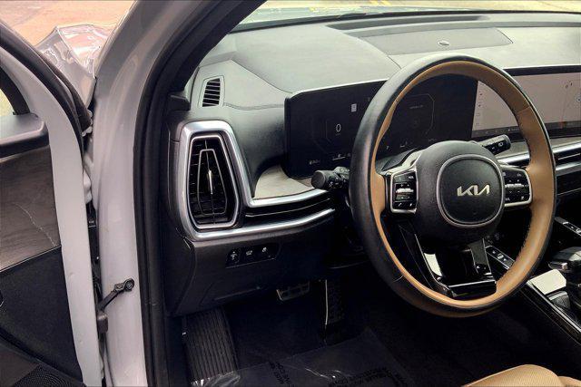 used 2024 Kia Sorento car, priced at $42,118