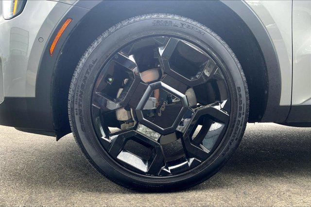 used 2024 Kia Sorento car, priced at $42,118