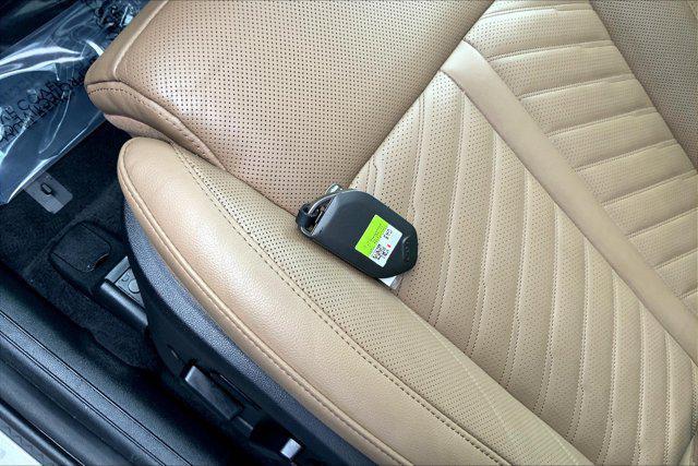 used 2024 Kia Sorento car, priced at $42,118