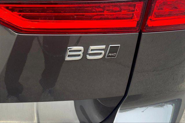 used 2022 Volvo XC60 car, priced at $32,801
