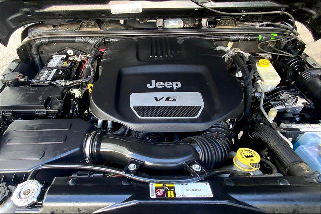 used 2016 Jeep Wrangler Unlimited car, priced at $24,895