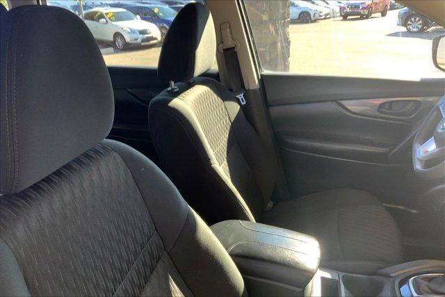 used 2020 Nissan Rogue car, priced at $18,797