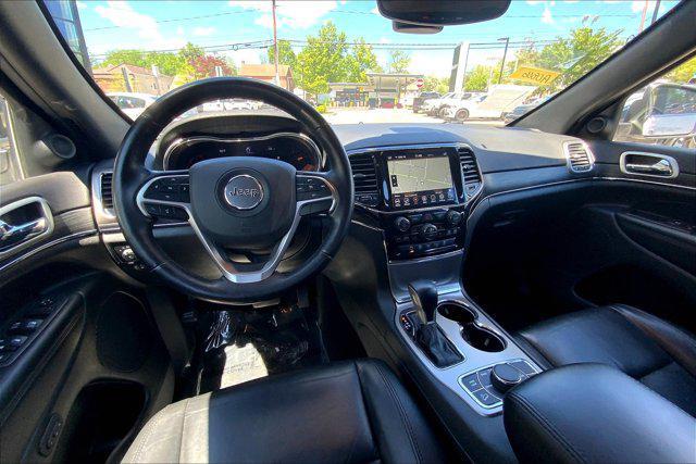 used 2022 Jeep Grand Cherokee car, priced at $29,595