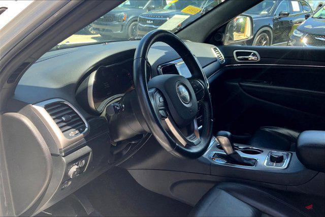 used 2022 Jeep Grand Cherokee car, priced at $29,595