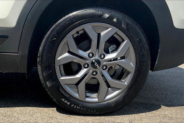 used 2024 Kia Seltos car, priced at $25,595