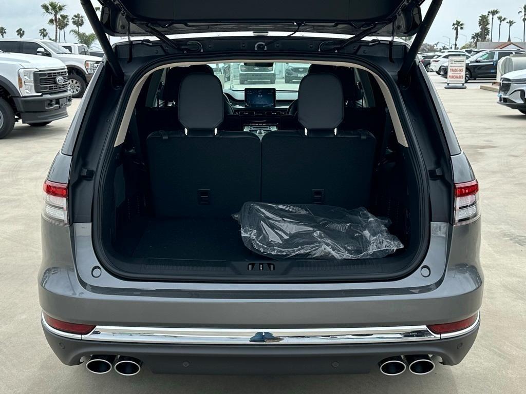 new 2024 Lincoln Aviator car, priced at $71,195