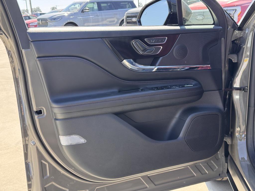 new 2025 Lincoln Corsair car, priced at $62,250