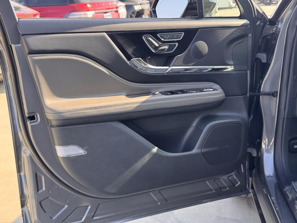 new 2025 Lincoln Corsair car, priced at $59,110