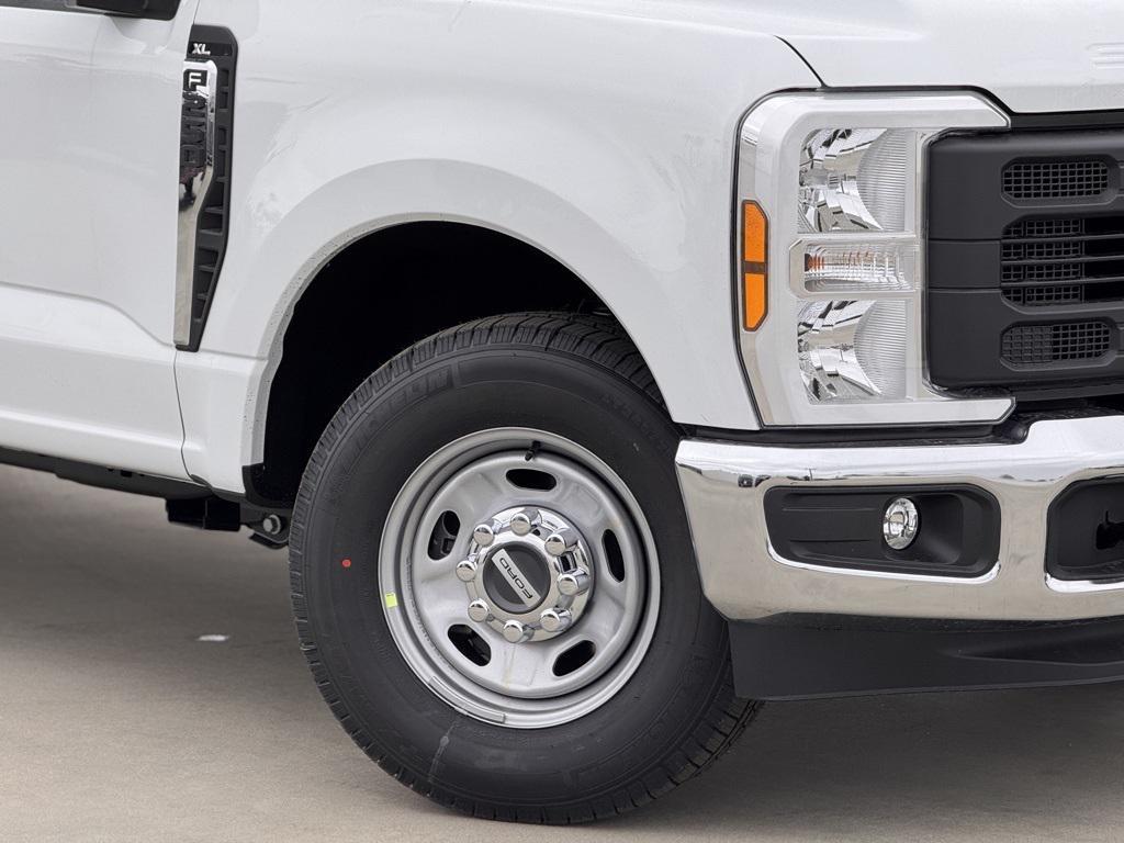 new 2025 Ford F-250 car, priced at $66,460