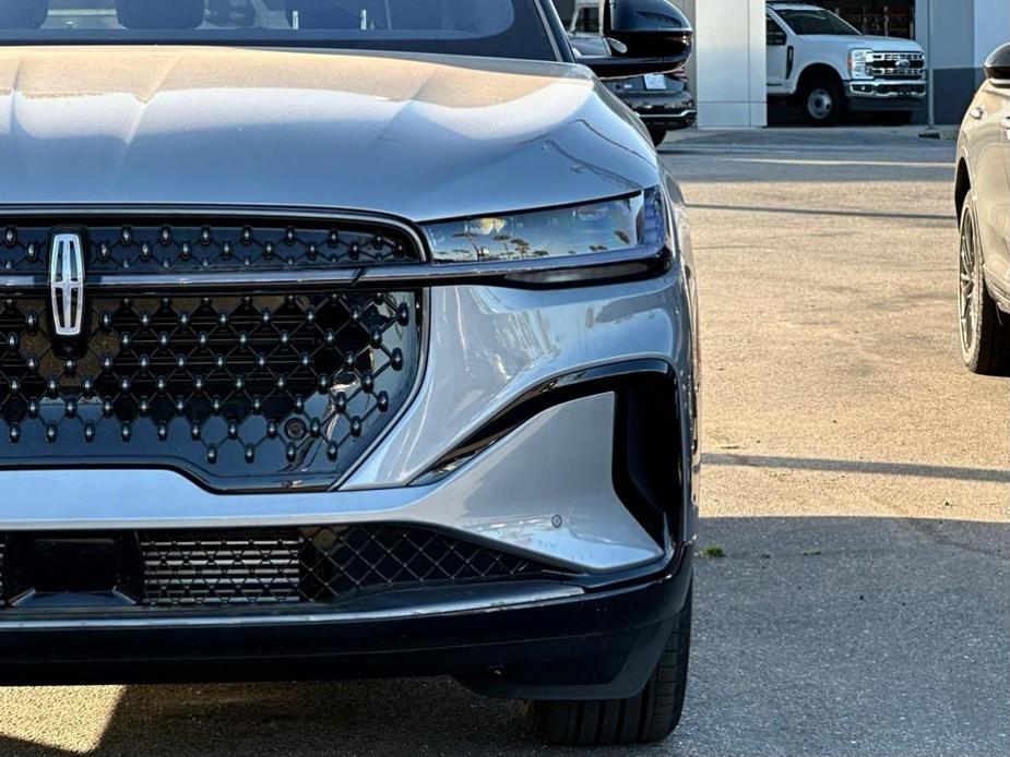 new 2024 Lincoln Nautilus car, priced at $65,120