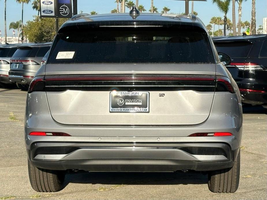 new 2024 Lincoln Nautilus car, priced at $65,120