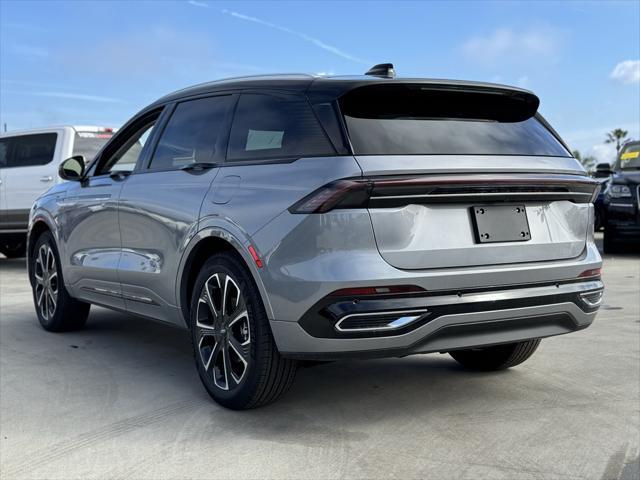 new 2025 Lincoln Nautilus car, priced at $63,105