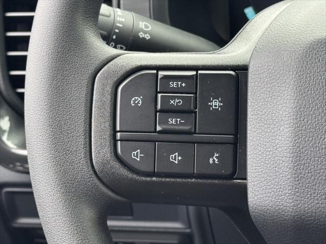 new 2025 Ford F-150 car, priced at $47,090