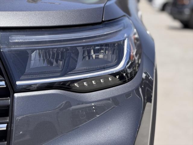 new 2025 Ford Explorer car, priced at $45,390