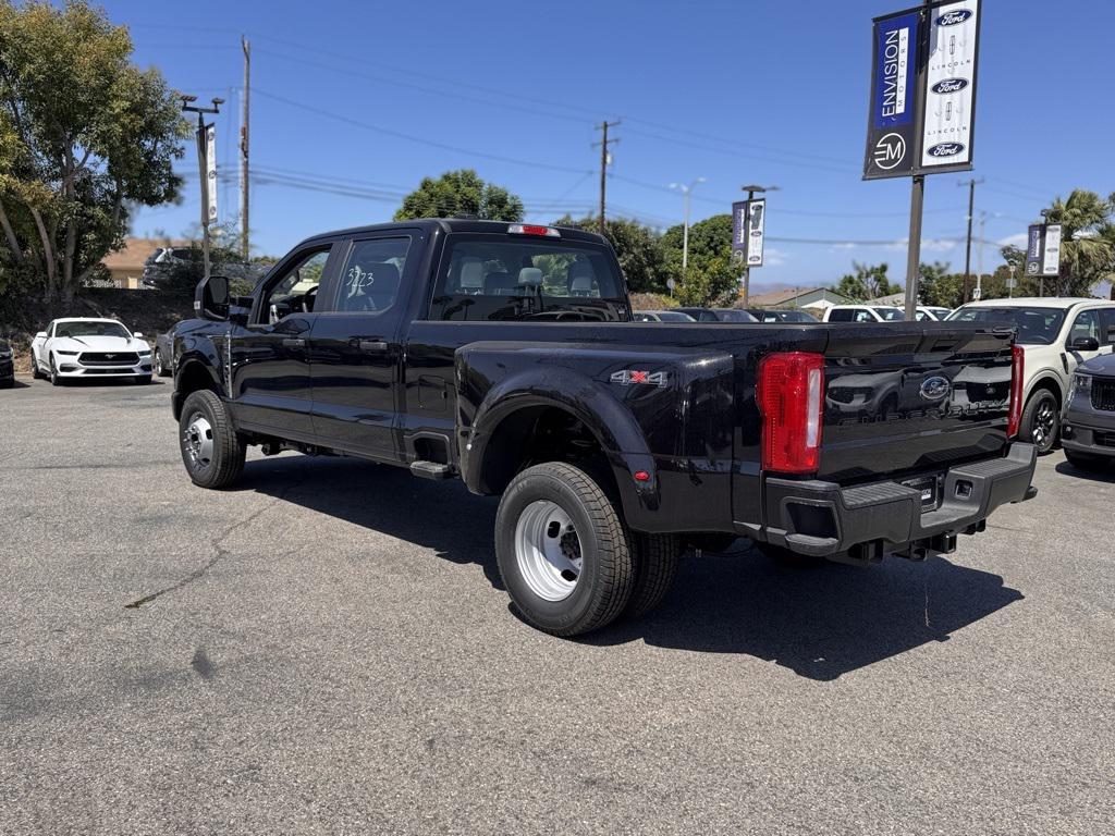 new 2025 Ford F-350 car, priced at $58,675