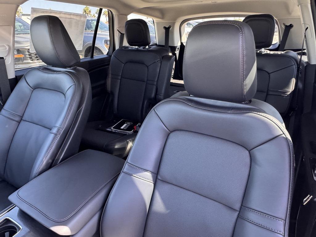 new 2025 Lincoln Aviator car, priced at $64,840