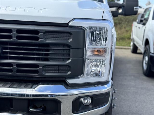 new 2024 Ford F-350 car, priced at $59,280