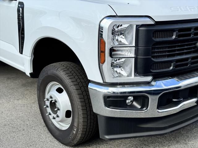 new 2024 Ford F-350 car, priced at $59,280