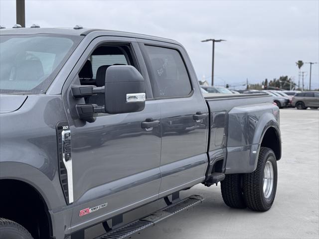 new 2025 Ford F-350 car, priced at $81,535