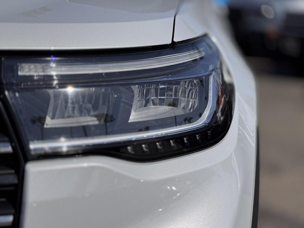 used 2025 Ford Explorer car, priced at $41,441