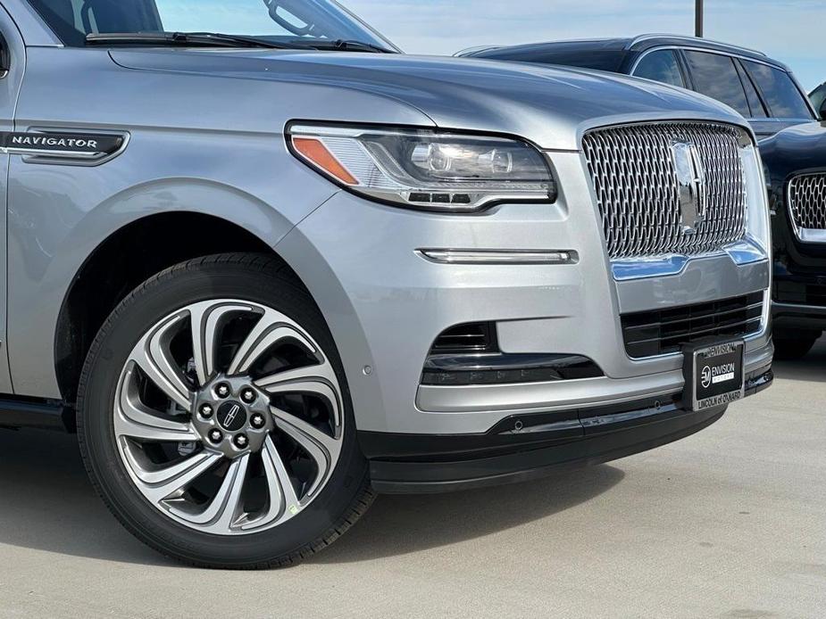 new 2024 Lincoln Navigator car, priced at $100,695