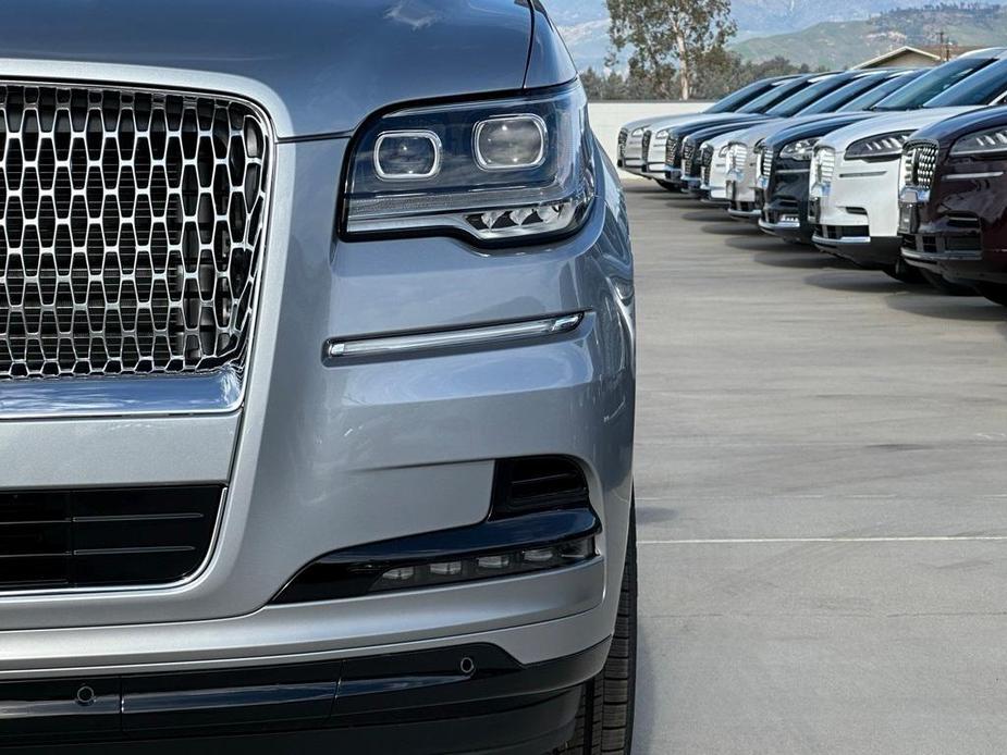 new 2024 Lincoln Navigator car, priced at $100,695