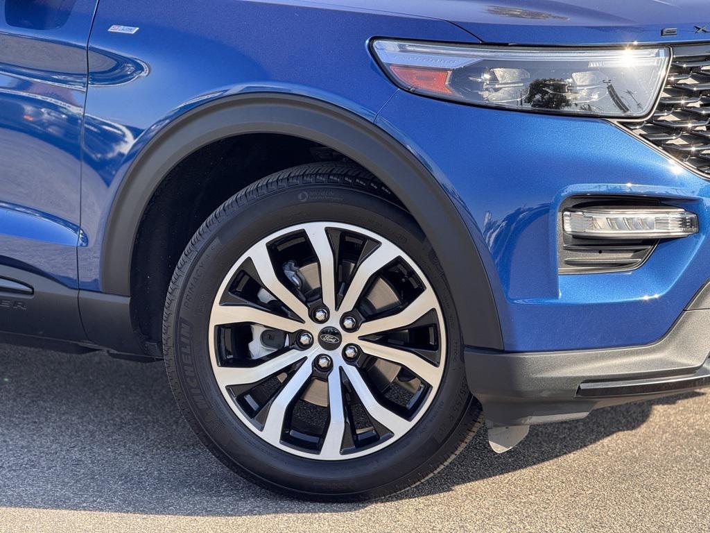 used 2023 Ford Explorer car, priced at $36,591