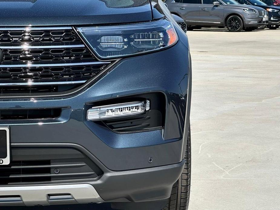 new 2024 Ford Explorer car, priced at $49,075