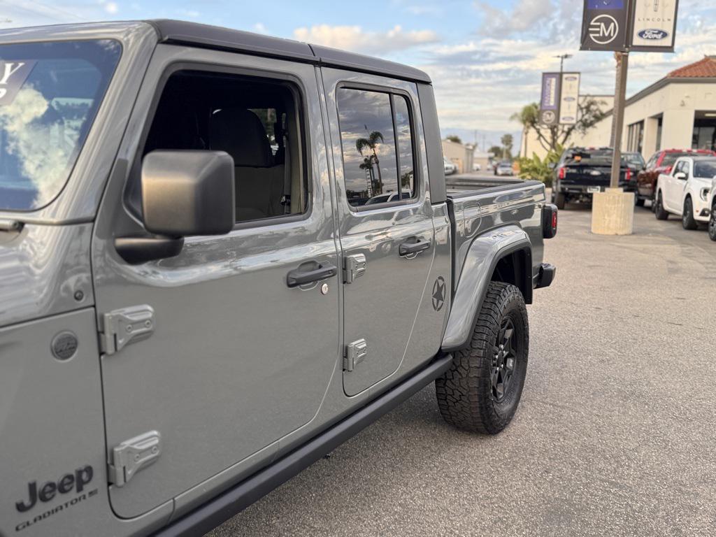 used 2023 Jeep Gladiator car, priced at $29,991