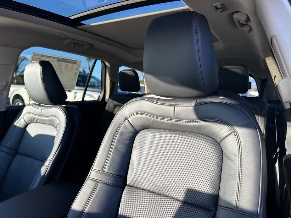 new 2023 Lincoln Aviator car, priced at $72,875