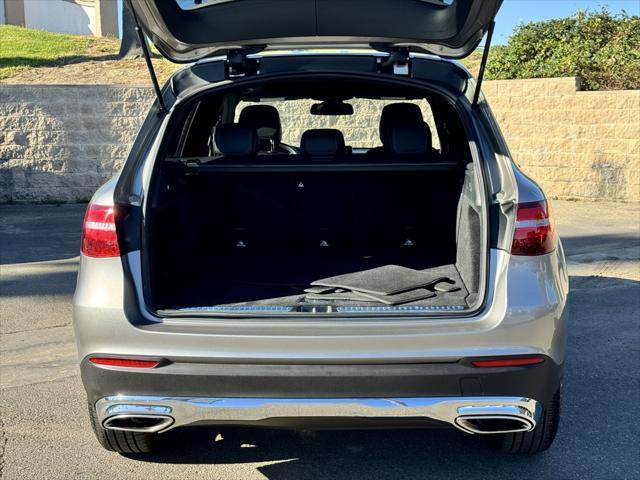 used 2019 Mercedes-Benz GLC 300 car, priced at $20,251