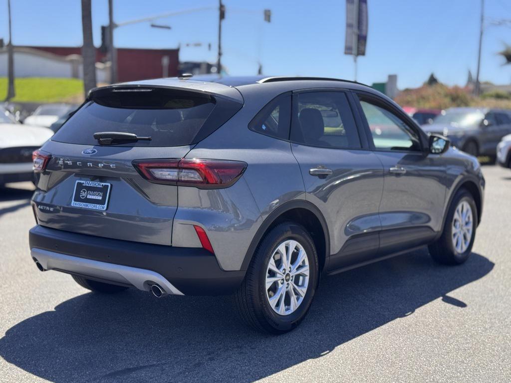used 2025 Ford Escape car, priced at $30,591