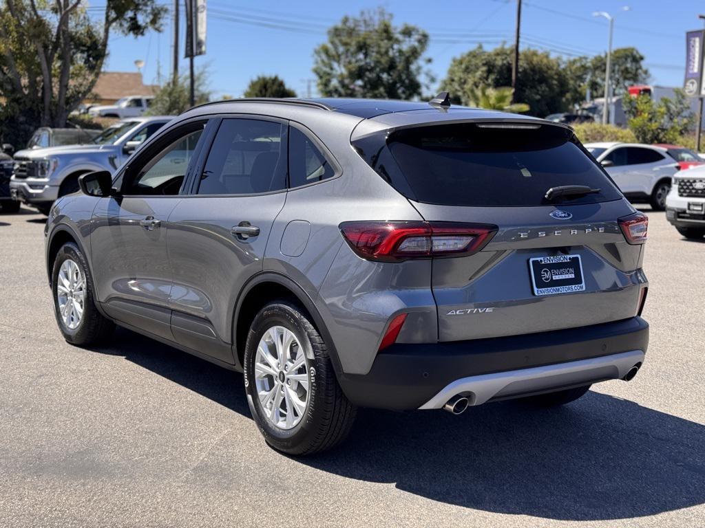 used 2025 Ford Escape car, priced at $30,591