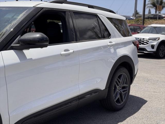 new 2025 Ford Explorer car, priced at $62,025