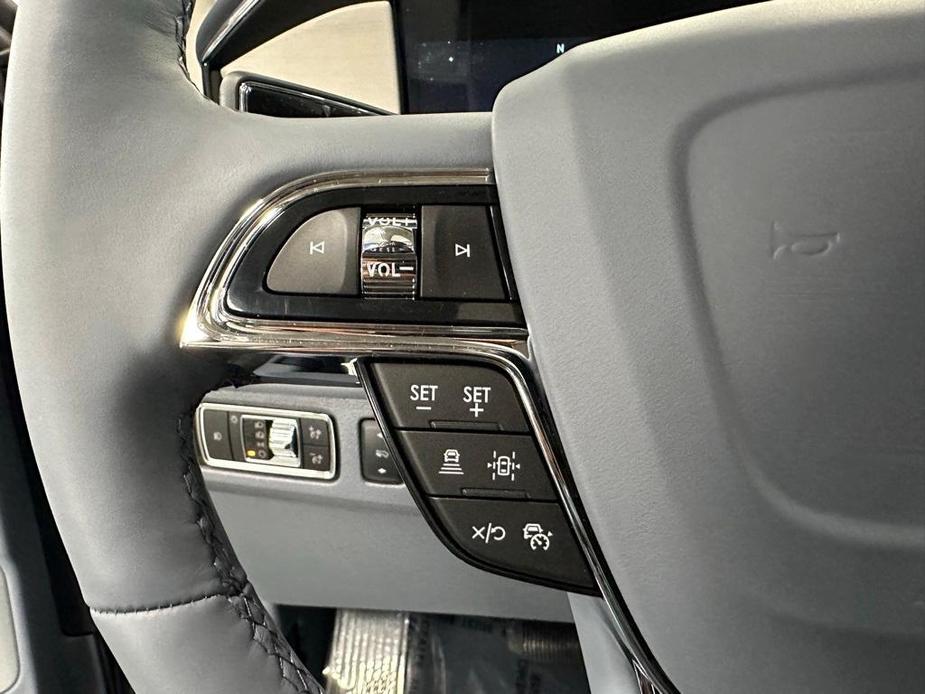 new 2024 Lincoln Navigator car, priced at $112,645