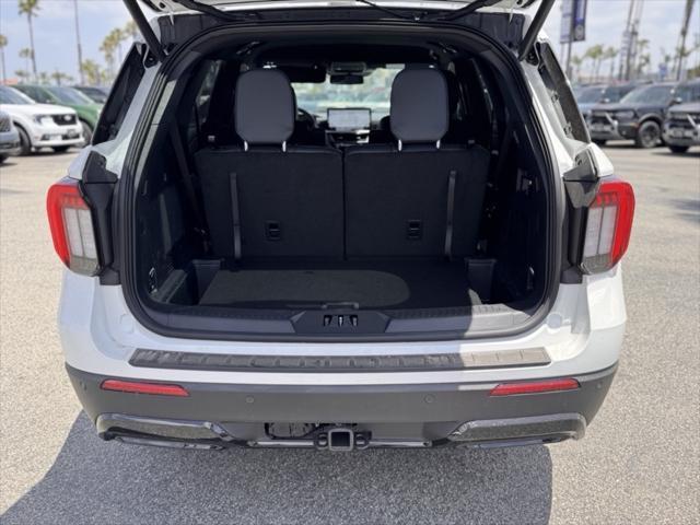 new 2025 Ford Explorer car, priced at $49,740